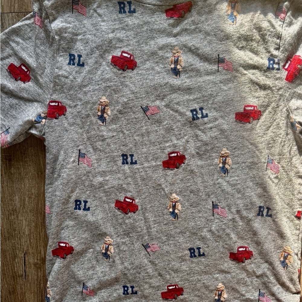 Ralph Lauren Bear Boy’s Grey Tshirt with USA theme youth XL Polo Bear shirt